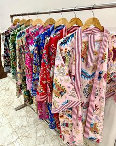 ชุดคลุมกิโมโนผ้าฝ้ายพิมพ์ลายบล็อก สวมใส่สบาย ระบายอากาศได้ดี เหมาะสำหรับเพื่อนเจ้าสาว ไซส์เดียว ชุดนอนฤดูร้อนสำหรับผู้หญิง - Product Image 1