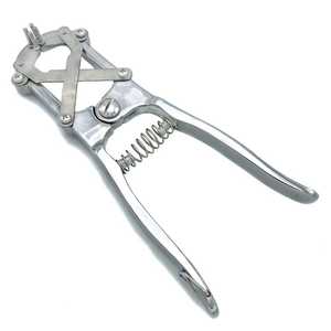 Pince de Castration Vétérinaire en Aluminium de Haute Qualité avec Applicateur d'Anneaux en Caoutchouc Elastrator – Instruments de Castration - Product Image 1