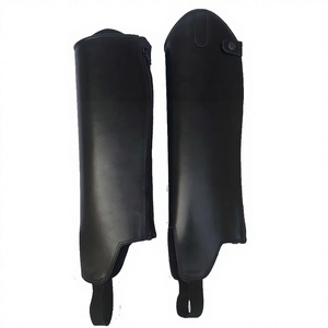 Demi-chaps d'équitation en cuir – Protection durable des jambes pour le confort, la tenue et la performance – Équipement d'équitation - Product Image 1