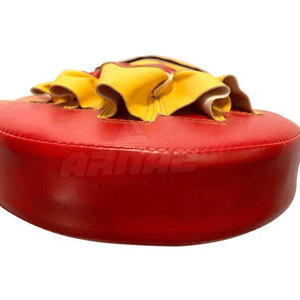 High Quality Curved <b>Focus</b> <b>Pad</b> Featuring Reinforced Padding And Comfortable <b>Focus</b> <b>Pad</b> For Athletic Performance - Product Image 4