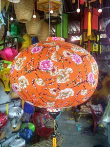 Lanternes en soie traditionnelles, lanternes en bambou et en soie, éclairage décoratif pour mariage, fête, jardin, lanternes en soie du Vietnam - Product Image 4