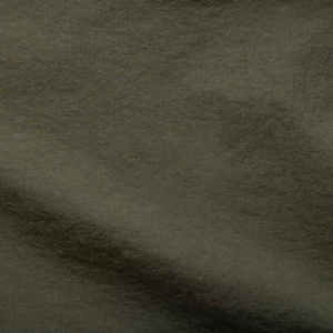 เสื้อแจ็คเก็ตวินด์เบรกเกอร์มีฮู้ดสำหรับผู้ชาย สีเขียวมะกอกล้วน สวมใส่สบายๆ สำหรับกิจกรรมกลางแจ้ง ฤดูใบไม้ร่วง น้ำหนักเบา ผลิตจากโพลีเอสเตอร์ - Product Image 4