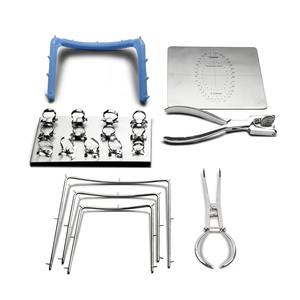 Kit de Instrumentos Dentales de Goma de Acero Inoxidable Metal Med Corp MM-0326-8, Manual, Certificado CE, Dispositivo Médico Clase I, 5 Mandíbulas - Product Image 1