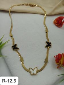 Cadeau d'amour, ensemble de bijoux romantiques en laiton pour la Saint-Valentin, mariage et anniversaire, pendentif ovale plaqué or avec chaîne et boucles d'oreilles - Product Image 3