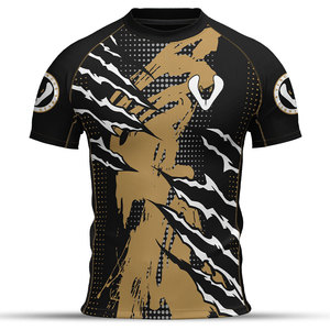 Maillot de compression d'entraînement personnalisé à manches courtes Venomous Gold Reaper, motif noir, or et blanc - Product Image 2