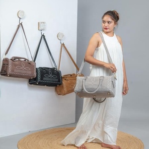 Sac polochon en cuir véritable pour femmes à la mode grande capacité sport Gym fourre-tout avec fermeture à glissière à la mode voyage stockage étudiants - Product Image 1