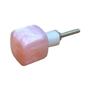 Perilla redonda de resina de la mejor calidad, suministro directo del mayorista para muebles de armario, cajones de cocina y herrajes para armarios - Product Image 1