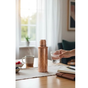 Botella de Agua de Cobre con Diseño Floral Oriental, Portátil para Viajes - Product Image 2