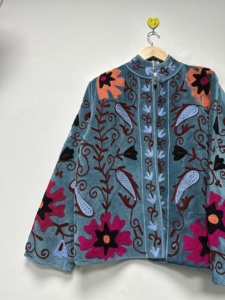 Floral Embroidered Knitted <b>Velvet</b> Bomber <b>Jacket</b> <b>Women</b> Vintage O Neck Full Sleeve Breathable Open Stitch Casual Winter Thick - Product Image 4