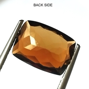 Saphirs naturels facettés en forme de coussin, taille brillant, couleur miel, de Sapphire Gems International |   Tourmaline rouge de Zambie, pierre précieuse de 2,75 carats - Product Image 6