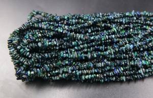 Perles d'opale éthiopienne noire naturelle multi-arc-en-ciel, opale à forme brute non taillée, environ. 6x2MM à 4x3MM Longueur de 16 pouces - Product Image 6