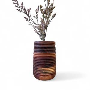 Vase en bois d'acacia côtelé fait main, décoration rustique minimaliste - Product Image 3