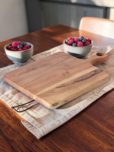 Tabla de Cortar de Madera de Acacia Premium Unicorn Handicrafts, Tabla de Cocina Hecha a Mano, Forma Rectangular, 2.0 cm de Grosor, Duradera - Product Image 1