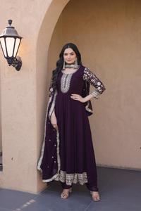 Vestidos Anarkali étnicos indios con lentejuelas bordadas y dupatta para mujer, ropa tradicional india para bodas. - Product Image 4