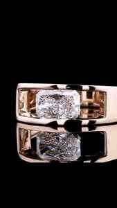 Anillo de lujo con diamante cultivado en laboratorio de corte radiante para unisex, oro macizo de 14k, anillo fino de una sola piedra, regalo de promesa para novias - Product Image 2