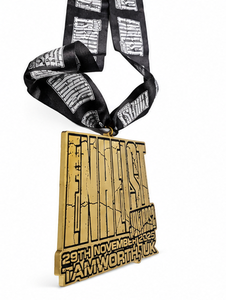 Champ King Finisher เหรียญโลหะเคลือบรางวัลสำหรับการแข่งขันกีฬาทนทาน - Product Image 4