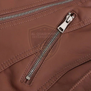 Veste en cuir légère pour femme, veste en cuir tendance pour femme, veste en cuir confortable pour femme - Product Image 6