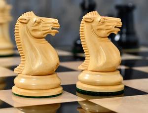 Juego de ajedrez vintage Staunton de 1849, patrón Staunton, en madera de ébano y haya, Rey de 3.75 pulgadas con Rey y tablero estampados, al mejor precio. - Product Image 3