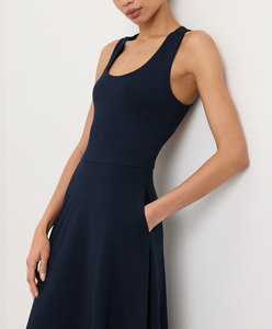 Robe longue d'été sexy pour femme, dos nu, sans manches, élégante, ample, chic, grande taille, style urbain - Product Image 1