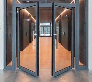 Puerta Cortafuego Glaseada de Fábrica Directa con Tamaño Personalizado para Uso en Hoteles, Oficinas y Apartamentos Disponible al Mejor Precio del Mercado - Product Image 2