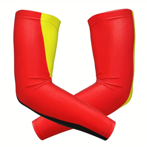 Nuevas Mangas Protectoras Transpirables para Brazos con Tono Principal Rojo, Diseño con Franjas Laterales Amarillas y Negras para Béisbol al Aire Libre - Product Image 1