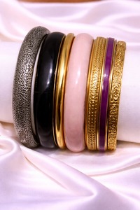 Luxury Metal Wood Resin <b>Bangles</b> <b>Bracelet</b> With Unique Handmade Finish For Fashion Accessories And Gift Collections - Product Image 1
