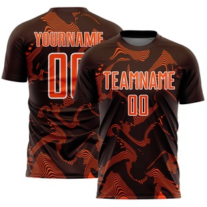 Conjunto de Uniforme de Fútbol Personalizado de Primera Calidad, Color Negro y Naranja, Ligero y de Alto Rendimiento, para Equipos, Venta al Por Mayor - Product Image 2