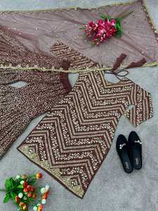 Nouvelle robe longue en georgette de style indien et pakistanais, design exclusif pour les occasions spéciales, robe Anarkali avec de riches broderies - Product Image 6