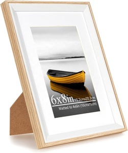 Cadre photo en bois personnalisé Falak World Export FWE-0027, plexiglas, design moderne pliable, à poser sur table/à fixer au mur, avec ou sans passe-partout - Product Image 1
