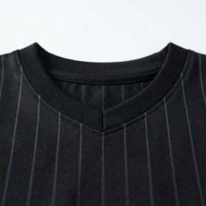 เสื้อโปโลคอวี แขนสั้น แห้งเร็ว สำหรับผู้ชาย วัยผู้ใหญ่ - Product Image 2