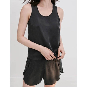 Ensemble pyjama en satin rose pour femmes, manches courtes, col rabattu, boutons sur le devant, couleur unie, vêtements de détente d'été - Product Image 4