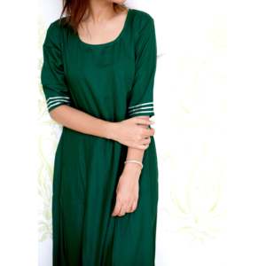 Ensemble de costume en rayonne et mousseline olive taille XS pour femme, avec Sikhiya Gotta, idéal pour le travail - Product Image 1