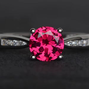 Anillo de compromiso de rubí, plata de ley, anillo con piedra preciosa roja, corte redondo, piedra de nacimiento de julio, joyería fina para mujer - Product Image 1