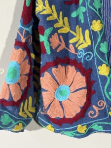 Chaqueta Suzani Azul Marino • Abrigo Floral Bordado TNT • Ropa Exterior Boho Hecha a Mano • Ropa para Festivales • Artesanal - Product Image 3