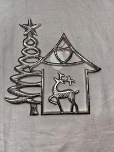 Ornement de Noël suspendu en aluminium, fait main, écologique, durable, design classique, finition métallique, pour intérieur - Product Image 2