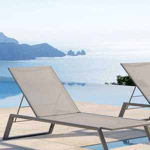 Tumbona Reclinable Ajustable y Duradera con Cojín de Teslin, Plegable, Resistente a los Rayos UV, Impermeable, Diseño Moderno, Garantía de 3 Años - Product Image 1