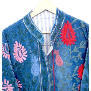 Manteau en velours bleu brodé de fleurs en coton, col mandarin, manches longues, style bohème, vêtement d'extérieur d'hiver, écologique, ouvert sur le devant - Product Image 4