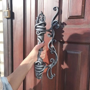 Poignée de portail en fer forgé résistant à la rouille avec un design élégant à motifs ouverts, style traditionnel, installation facile - Product Image 2