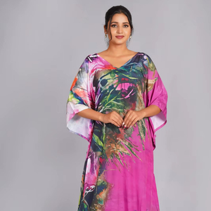 Vestido Kaftan Floral Abstracto para Mujer – Vestido Maxi con Mangas Kimono en Acuarela Magenta - Product Image 1