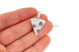 Collar con colgante de moissanita y diamante de oro macizo de 10K, moderno, personalizado, con diseño de rebanada de pizza helada inspirada en comida, regalo para colgantes y dijes de alta gama - Product Image 6