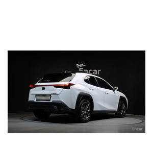 Lexus UX 2.0 F-Sport 2WD 2024 avec 15 989 km, conduite à gauche, sièges en cuir, caméra de recul - Product Image 2