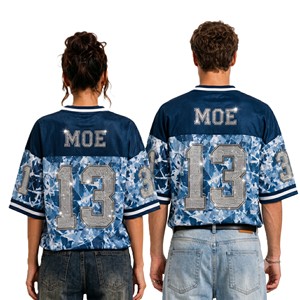 เสื้อยืดแขนสั้นสไตล์ฮิปฮอปสตรีทแวร์ทรงโอเวอร์ไซส์ พิมพ์ลายแบบไอซ์  ตกแต่งด้วยคริสตัลสีน้ำเงิน  สำหรับผู้ชาย  ลายอเมริกันฟุตบอล  แบบสั่งทำได้ - Product Image 3