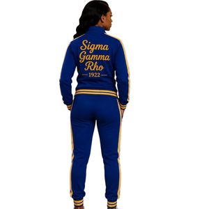 ชุดวอร์ม Sigma Gamma Rho แจ็คเก็ตและกางเกงจ็อกเกอร์ สีน้ำเงินทอง ลายตัวอักษรกรีก ชุดกีฬาแบบกำหนดเอง เสื้อผ้าลำลองแนวสตรีท ขายส่ง - Product Image 2