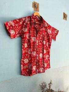 Camisa Casual de Verano Hecha a Mano, Transpirable y Ecológica para Hombre, 100% Algodón, Manga Corta, Estampado Floral, Cuello en V, Ropa de Playa - Product Image 3