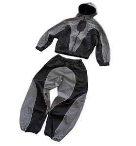 Conjunto de Chaqueta y Pantalón Deportivo de Nailon Personalizado para Hombre, Cortavientos, Transpirable, para Invierno, con Reflectante Frontal Personalizado - Product Image 2