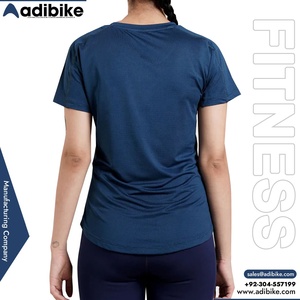 Chemises de fitness pour femmes en toile, coupe ajustée, séchage rapide, anti-plis, respirantes, vente en gros, OEM personnalisé, dernier design 2026 - Product Image 6