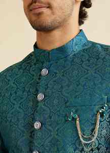 Salwar Kameez de Boda para Hombre con Bordado Intenso, Traje Real Indio Pakistaní Dulha, Sin Arrugas, Protección Solar - Product Image 3