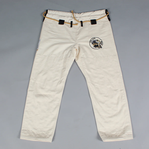 Ensemble Kimono Léger Homme Femme Coton Tenue d'Entraînement et de Grappling Respirant Fabriqué au Pakistan - Product Image 4