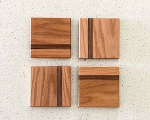 Juego de Posavasos de Café Reutilizables, Ecológicos, de Madera Cuadrada y Estilo Minimalista - Product Image 2