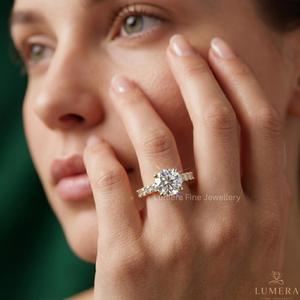 Bague de fiançailles de luxe en or jaune 9K 10K 14K 18K avec diamant de laboratoire taille ronde certifié IGI, cadeau de mariage pour femme - Product Image 5